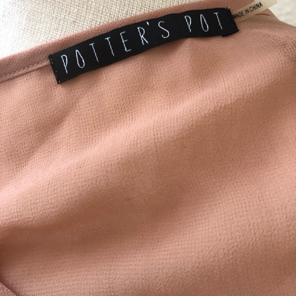 Chiffon+Sequins top - Picture 5 of 8